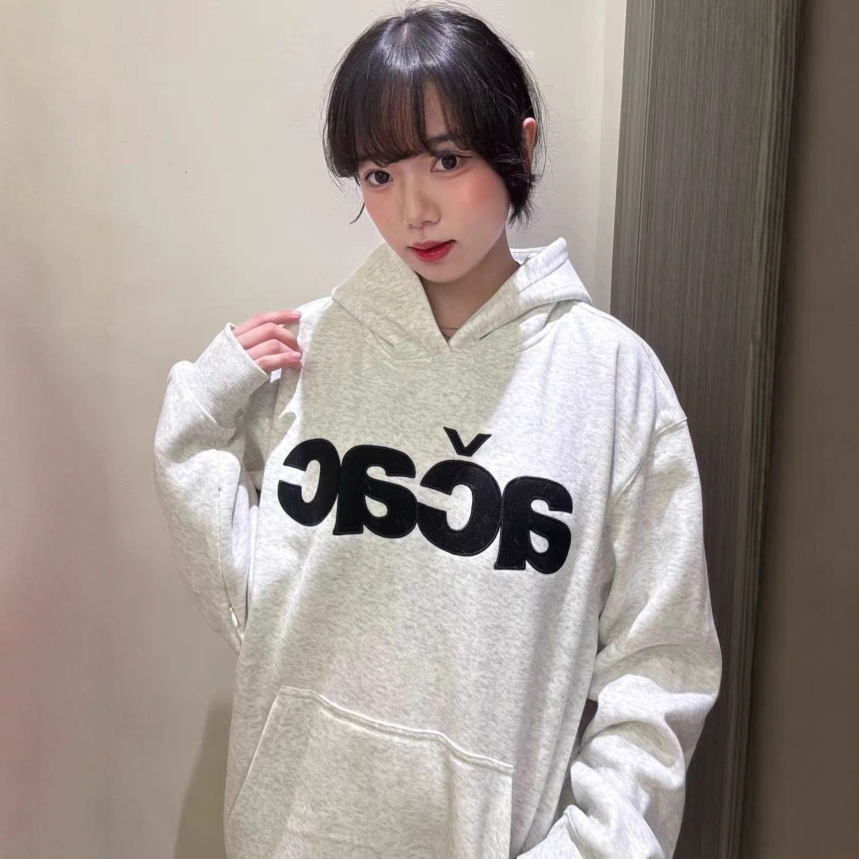 Chic Gray Hooded Sweatshirt for Women,Small Batch Letter Embroidery Pullover Long Sleeve Top