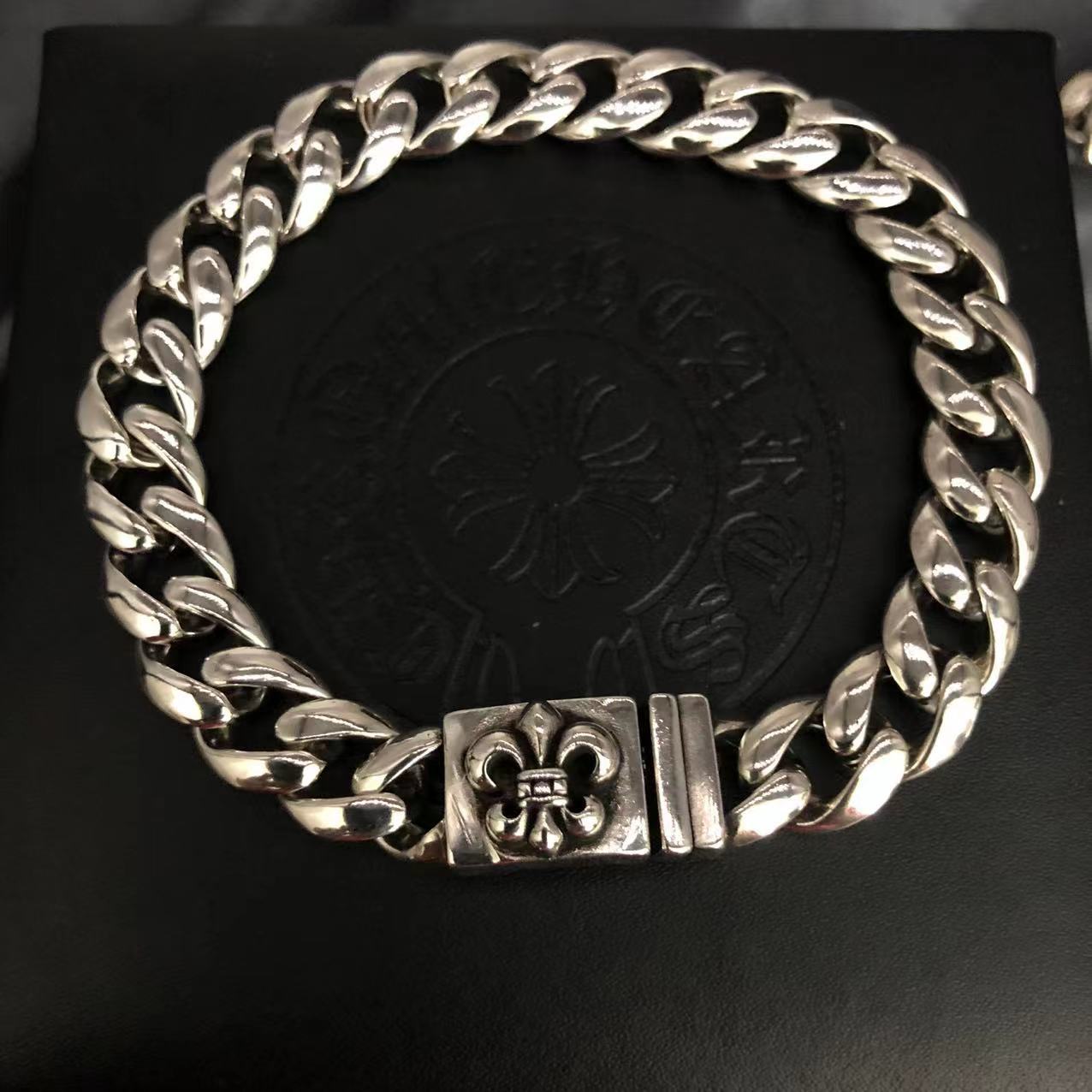 Double ring bracelet for men and women